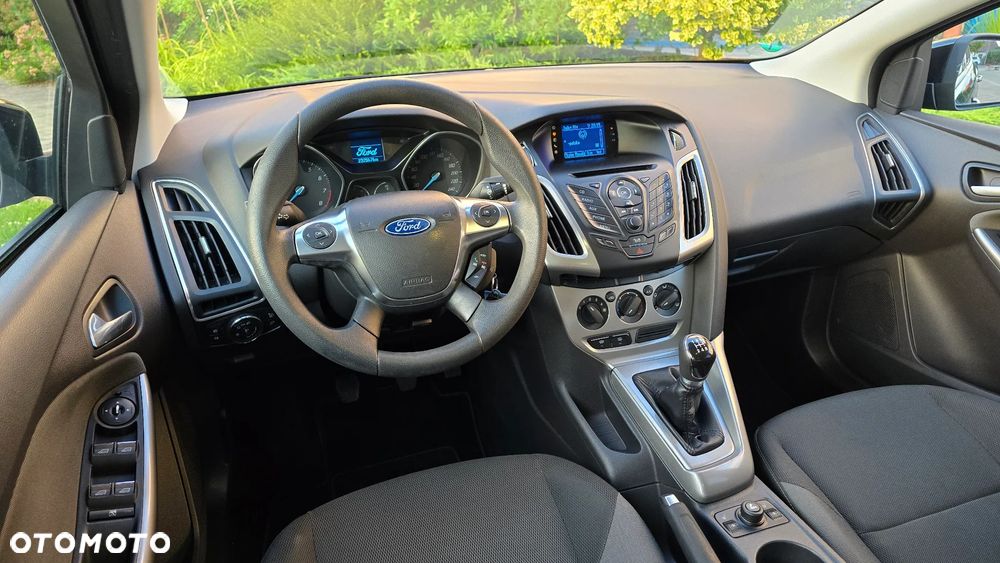Ford Focus - 10