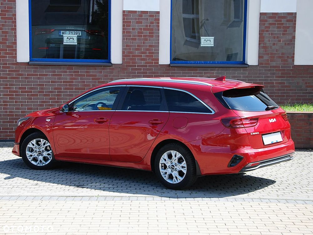 Kia Ceed - 21