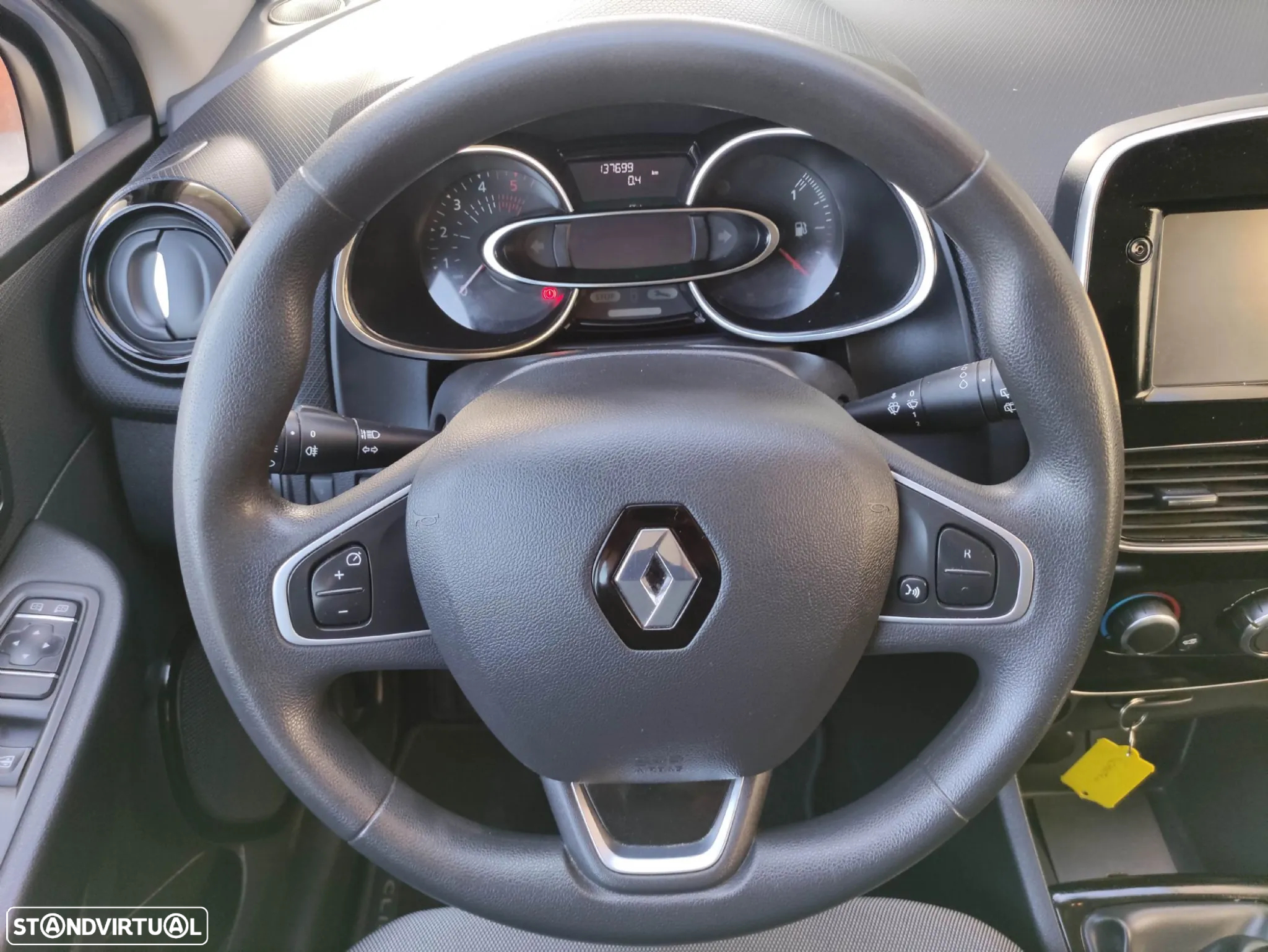 Renault Clio Sport Tourer 1.5 dCi - 13