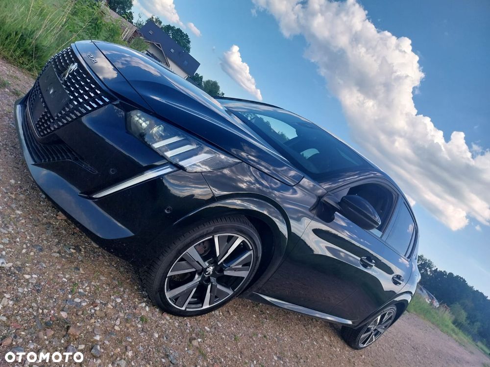 Peugeot 208 - 2