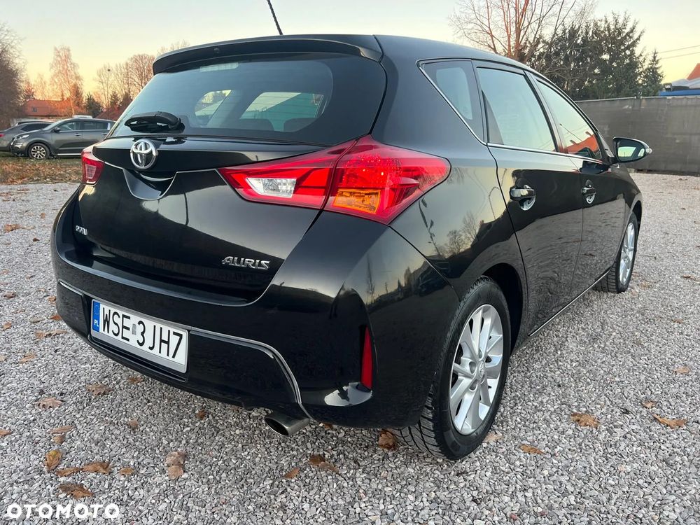 Toyota Auris 1.6 Dynamic - 10