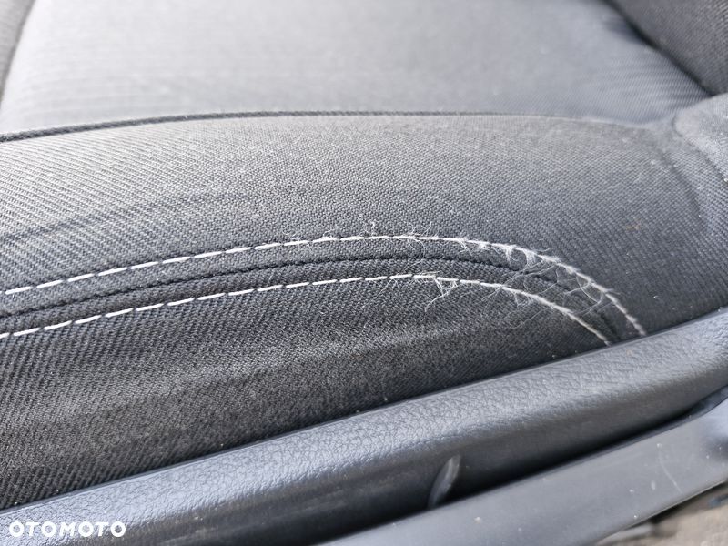 RENAULT TRAFIC III 3 VIVARO B FOTEL LEWY PRZÓD PRZEDNI KIEROWCY - 4