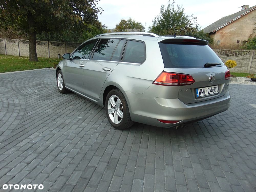 Volkswagen Golf - 3