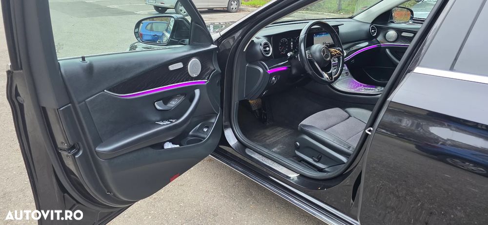 Mercedes-Benz E - 16