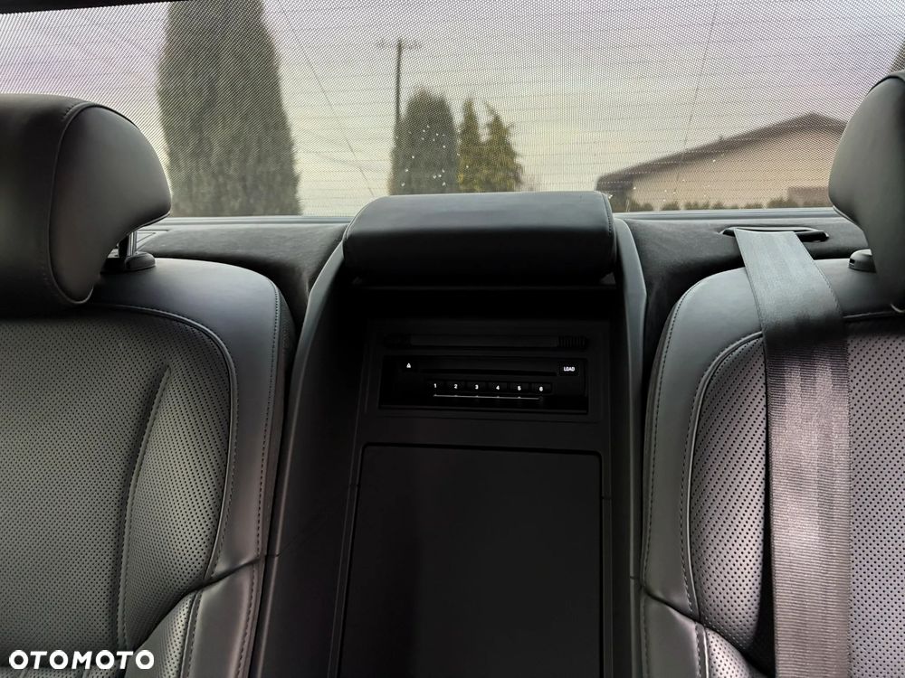 Audi A8 L 60 TFSI e Quattro Tiptronic - 27
