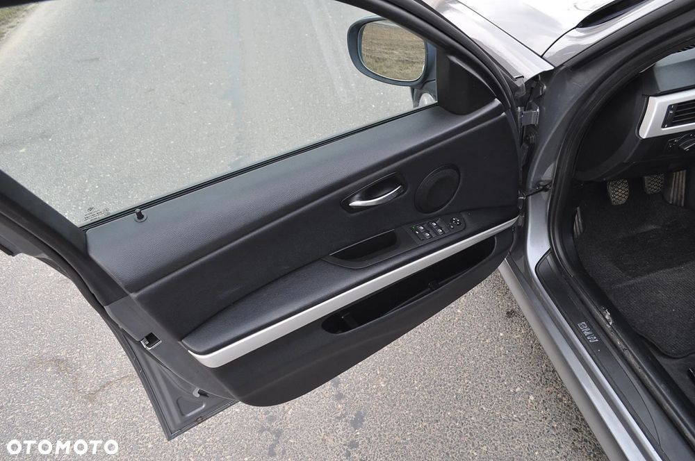 BMW Seria 3 316d Modern Line - 11