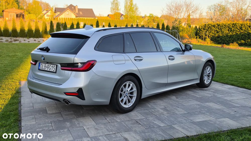 BMW Seria 3 318d Edition M Sport Shadow - 3