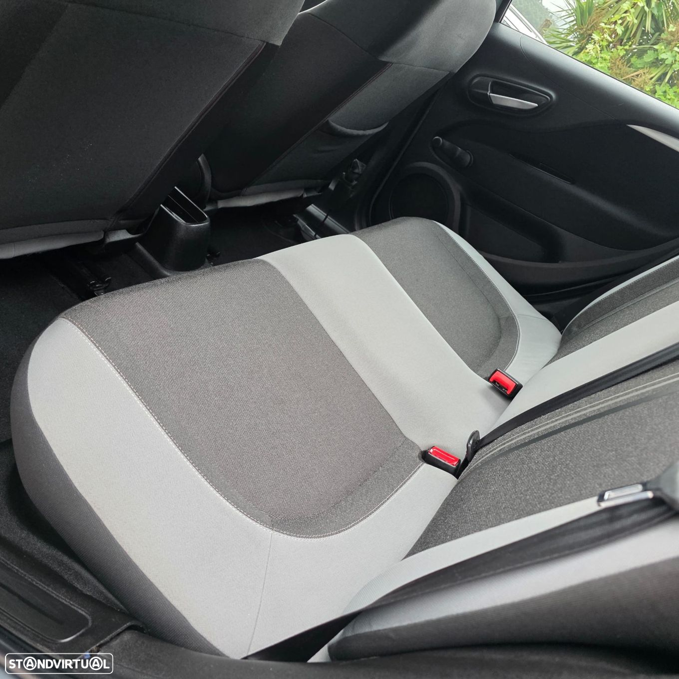 Fiat Punto 1.2 Easy S&S - 26