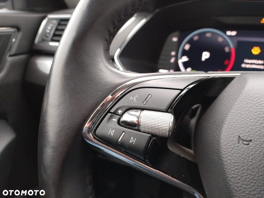 Skoda Superb 1.5 TSI Ambition DSG - 25