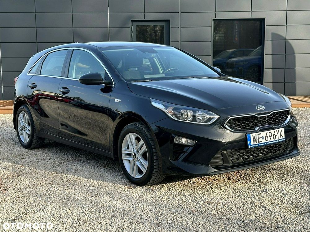 Kia Ceed - 1