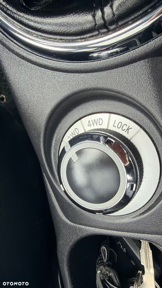 Peugeot 4008 HDI FAP 115 Stop & Start Allure - 17
