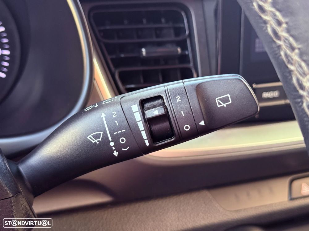 Kia Stonic 1.2 Dynamic - 25