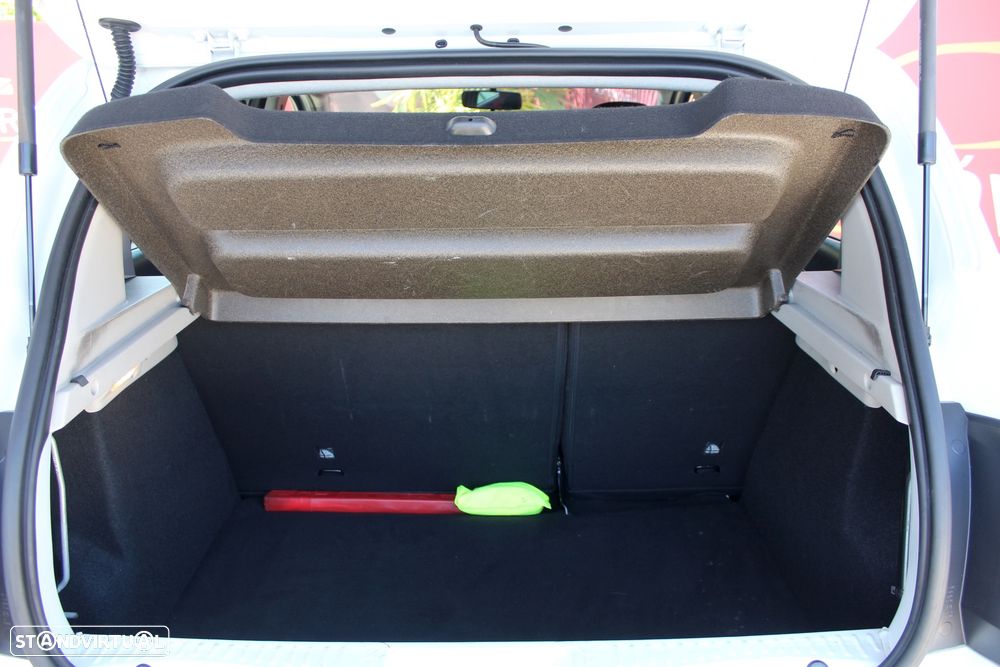 Dacia Sandero 0.9 TCe Stepway - 5