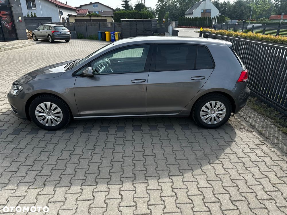 Volkswagen Golf - 4