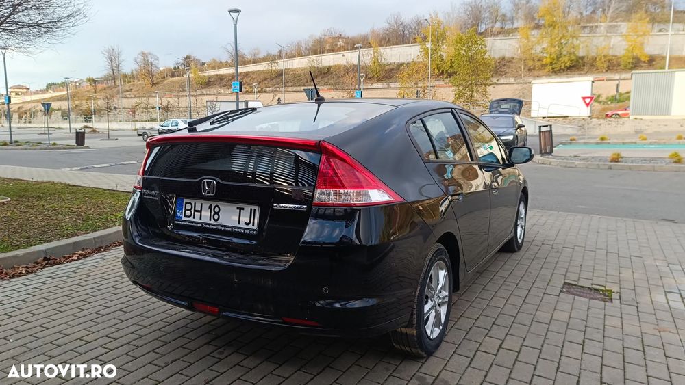 HONDA Insight 2011 — imagine 3
