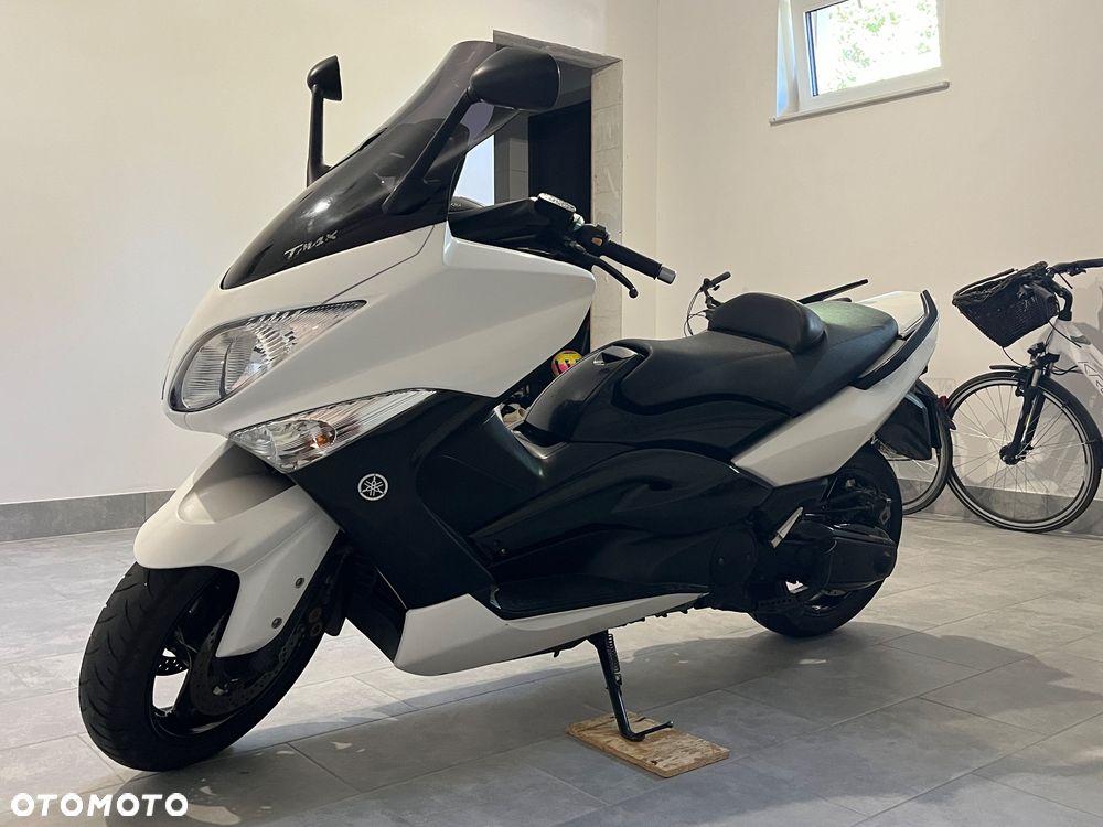 Yamaha Tmax - 3