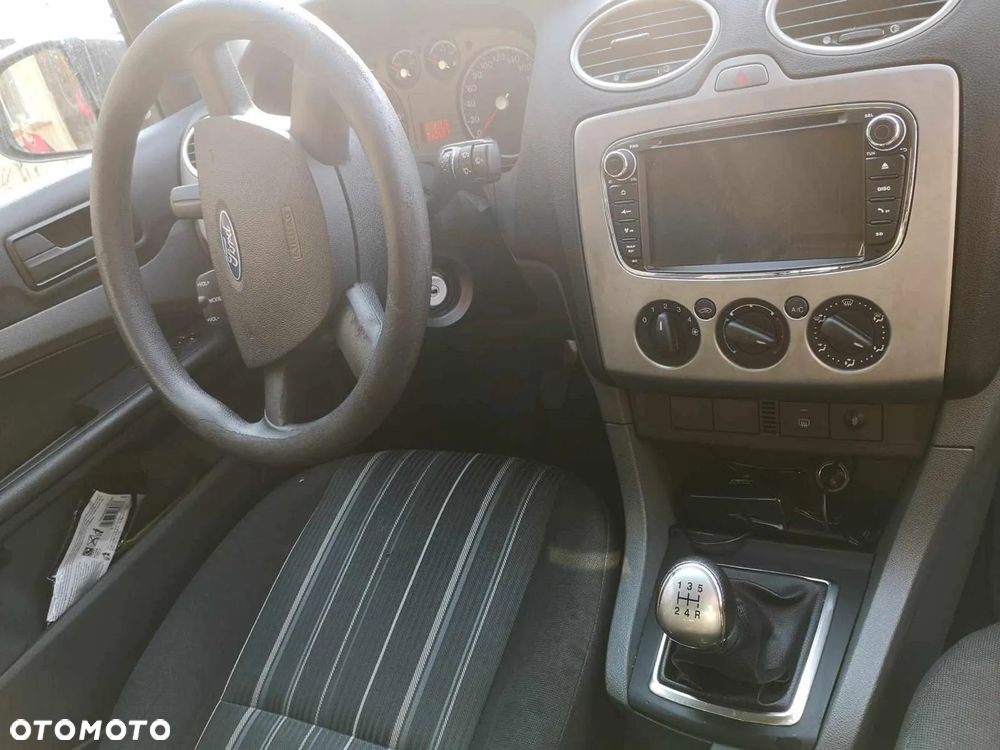 Ford Focus - 4