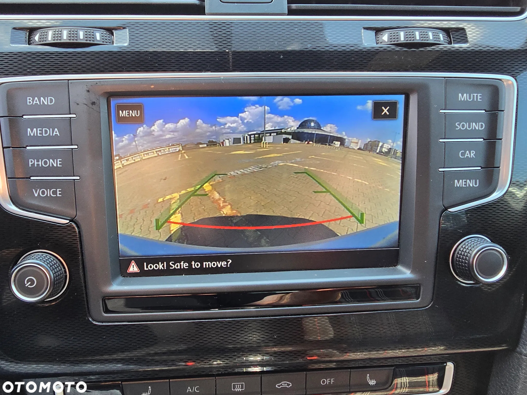 Volkswagen Golf GTI BlueMotion Technology DSG - 27