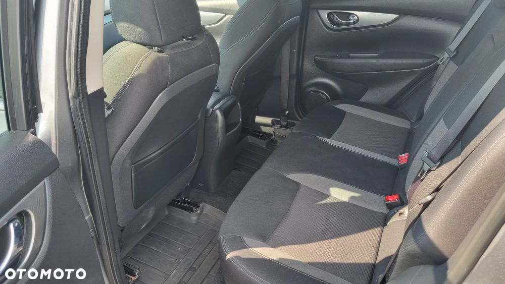 Nissan Qashqai 1.3 DIG-T N-Connecta - 13