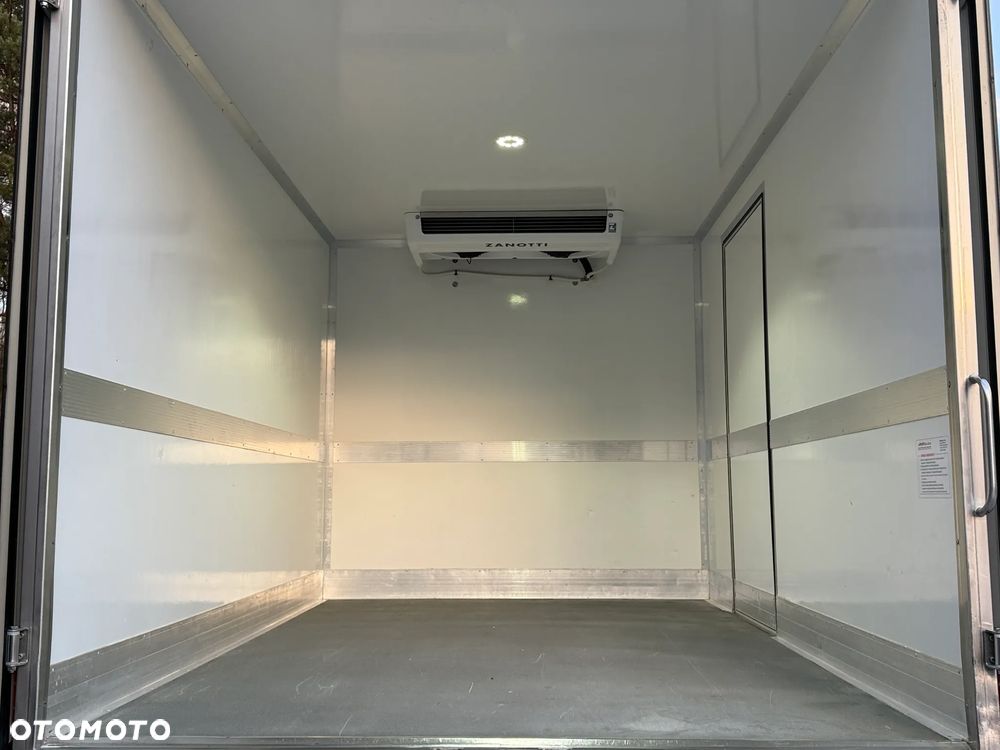 Renault Master Chłodnia Izoterma 6Epalet / Agregat Zanotti / Zabudowa MRauto / Salon PL / Nowe opony / Po przeglądzie / FV23% - 16