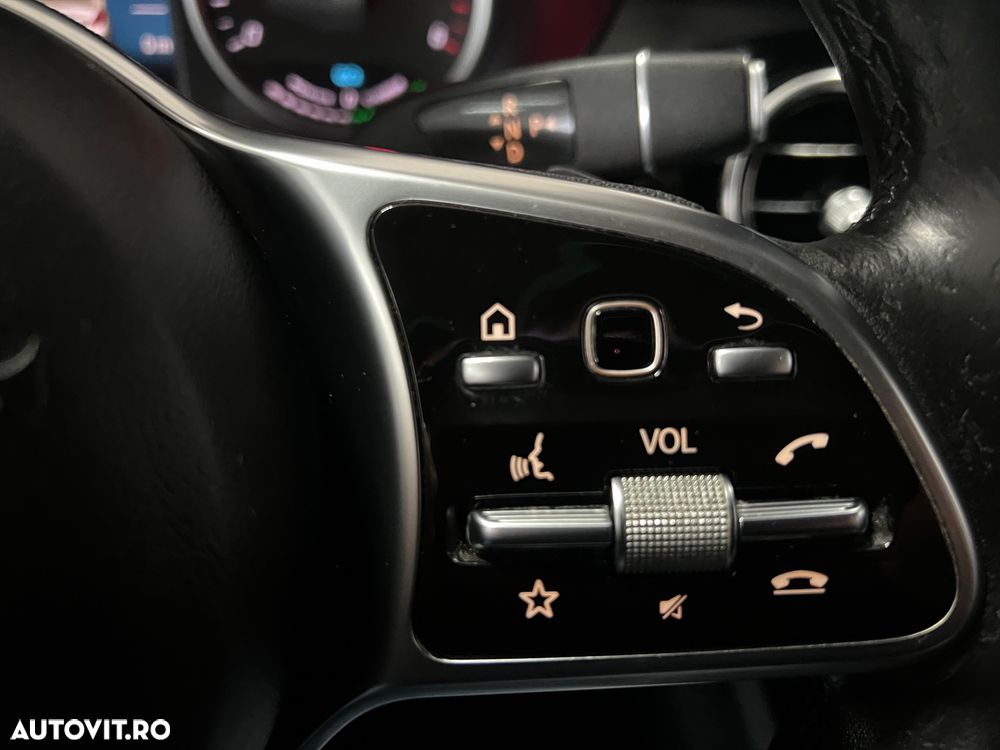 Mercedes-Benz GLC 300 de 4Matic 9G-TRONIC Exclusive - 31