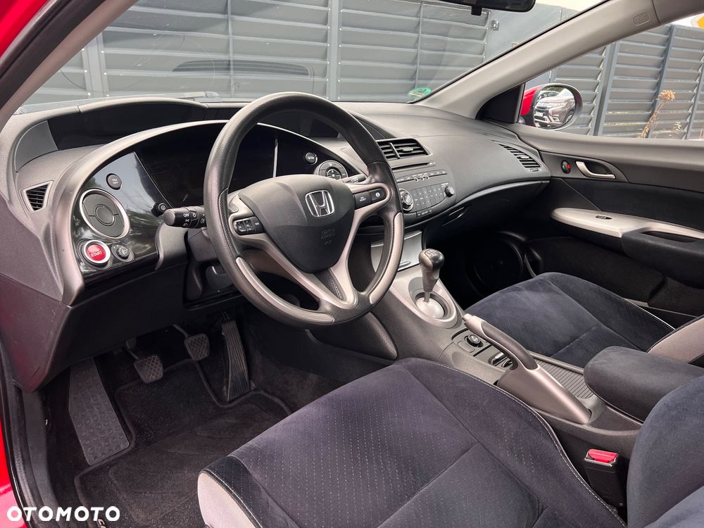 Honda Civic - 10