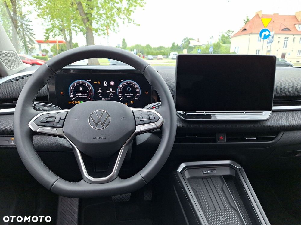 Volkswagen T-Roc 1.5 eTSI Life DSG - 13
