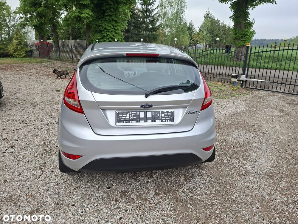 Ford Fiesta 2009 photo 5