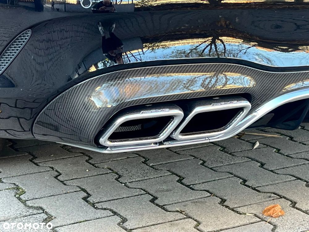 Mercedes-Benz SL 63 AMG - 10