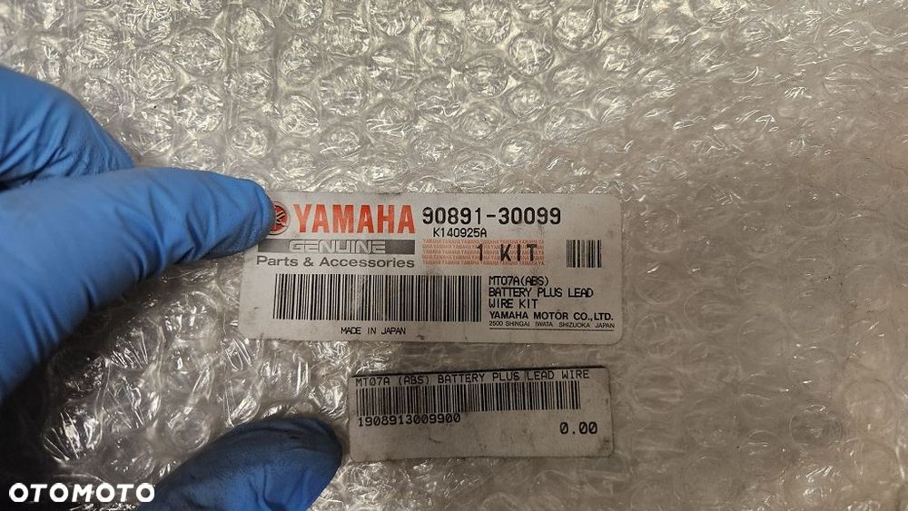Zestaw przewodu dodatniego akumulatora Yamaha MT-07 90891-30099 - 8