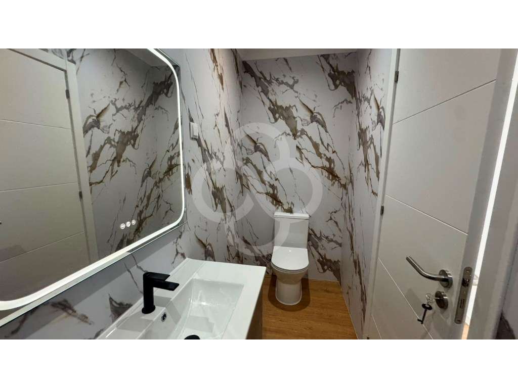 Apartamento T2 novo em Manique de Cima com espaços verdes e excelen... - Grande imagem: 4/13