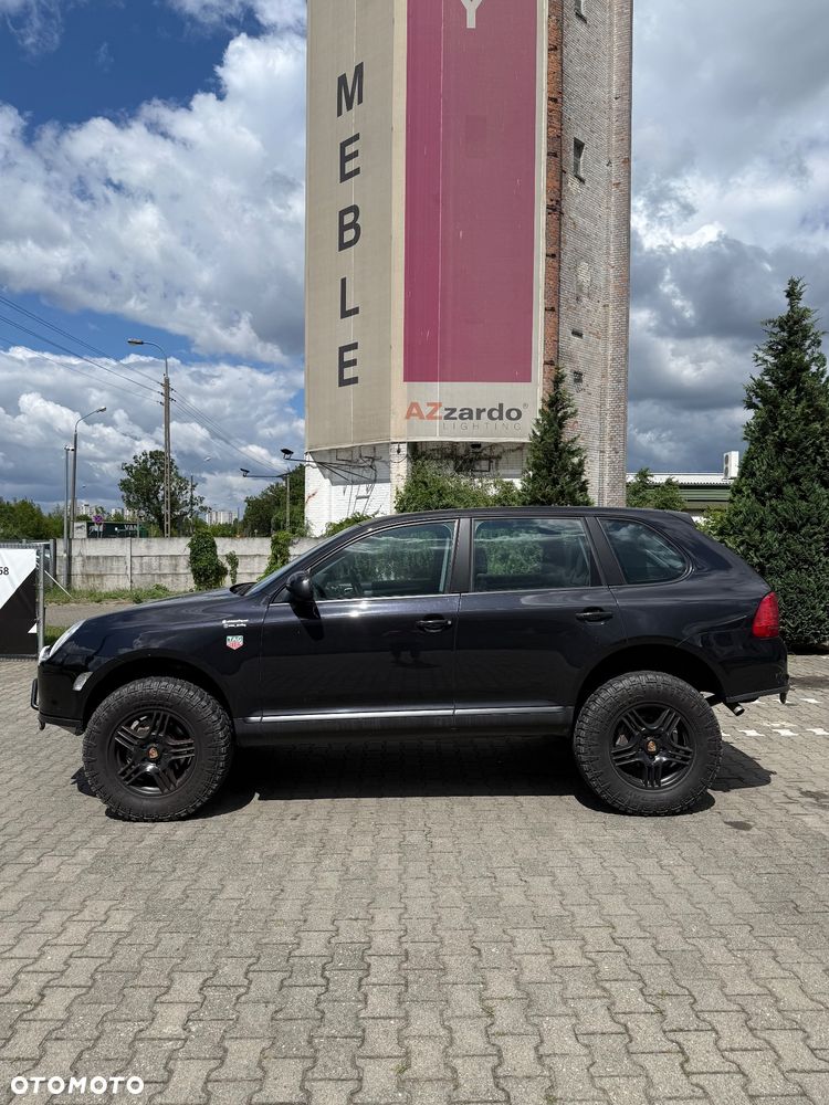 Porsche Cayenne - 3