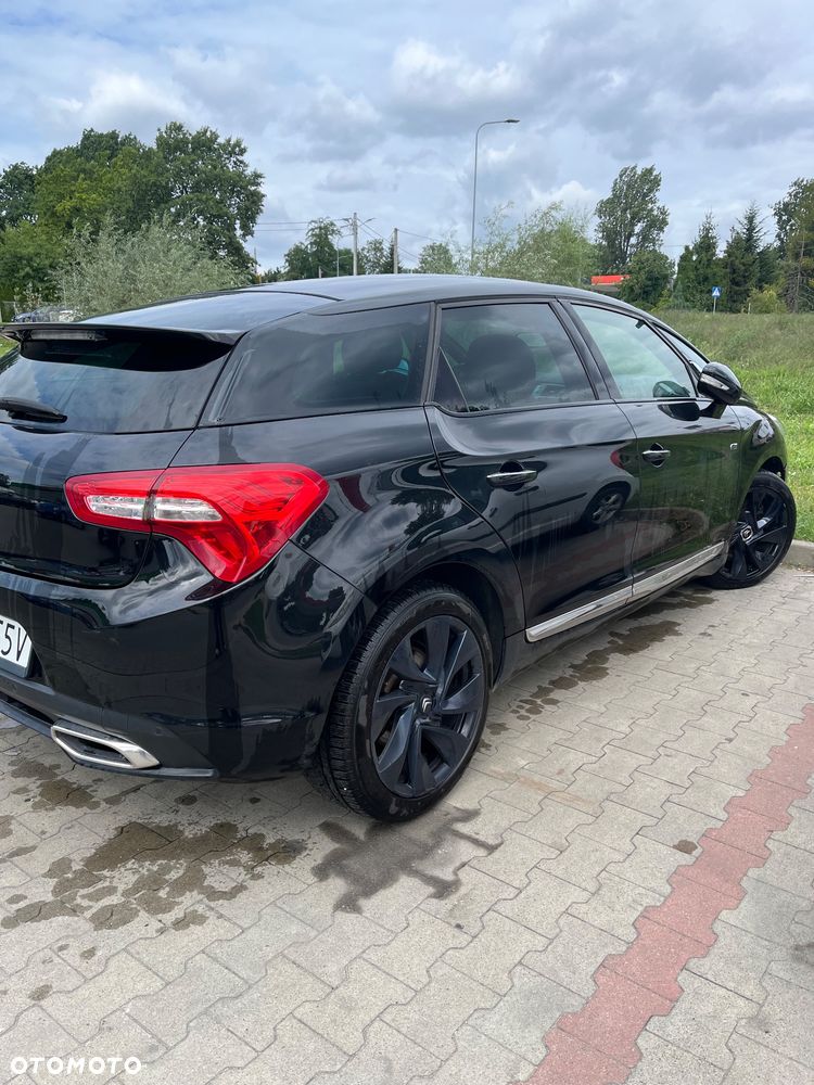 Citroën DS5 2.0 HDi Hybrid4 SoChic MCP - 12