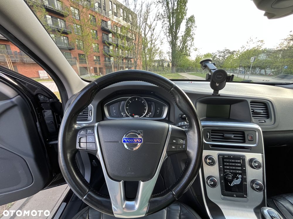 Volvo V60 D4 Ocean Race - 8