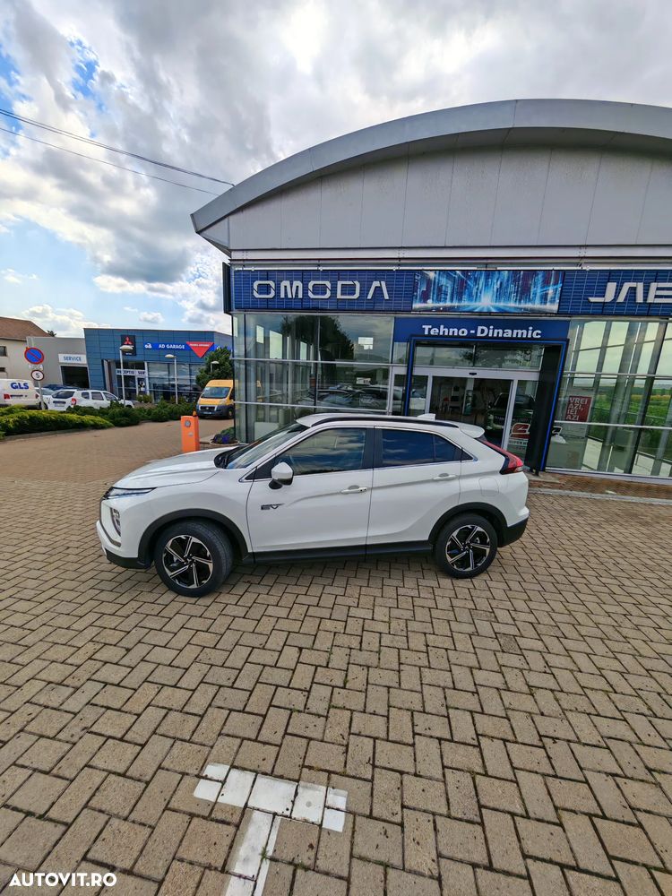 MITSUBISHI Eclipse Cross 2023 — imagine 9
