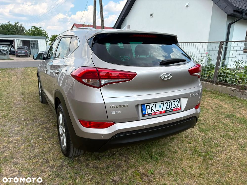 Hyundai Tucson - 8