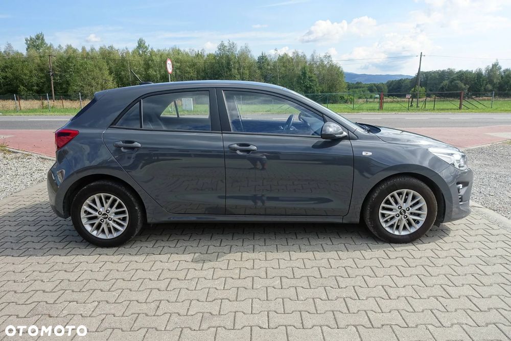 Kia Rio 1.0 T-GDI 120 Platinum Edition - 4