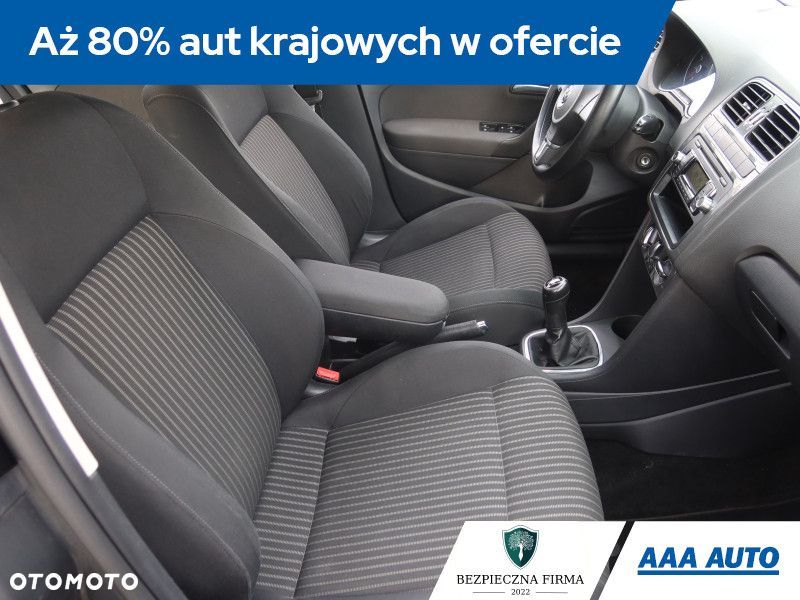 Volkswagen Polo - 11