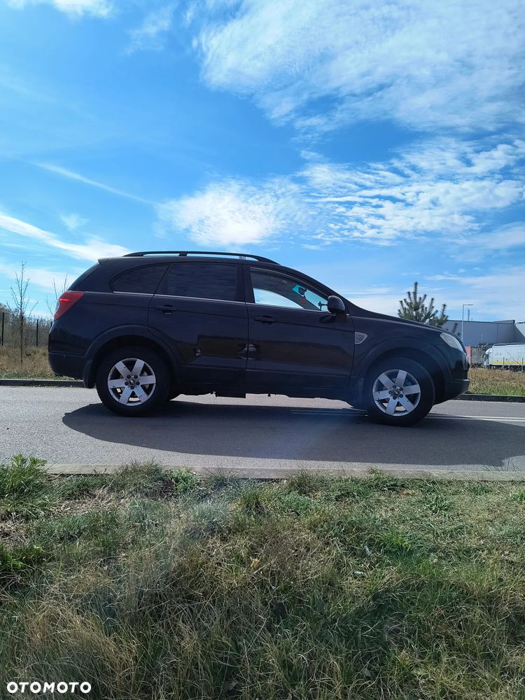 Chevrolet Captiva 2.0 d LT high 5os - 5