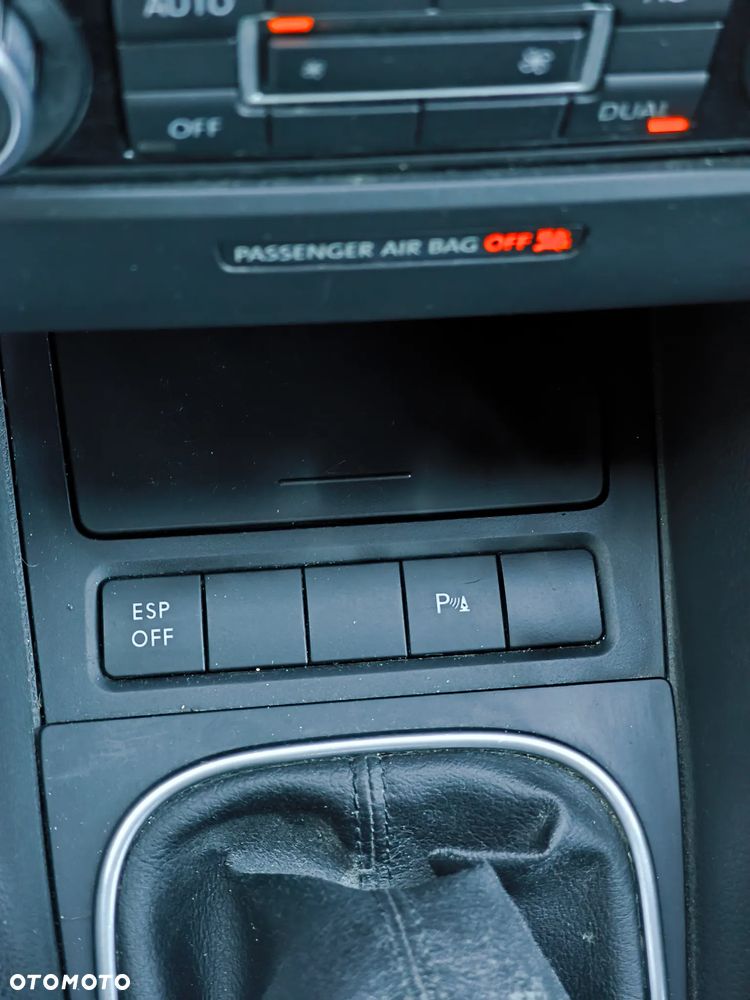 Volkswagen Golf - 14