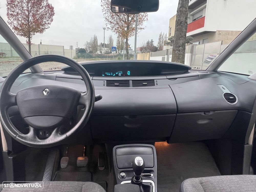 Renault Espace 2.0 dCi SE Travel 7L - 20