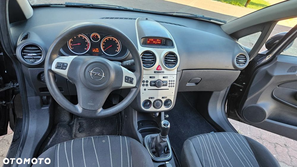 Opel Corsa 1.4 16V Enjoy - 5
