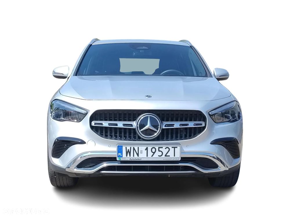 Mercedes-Benz GLA 200 Progressive - 9