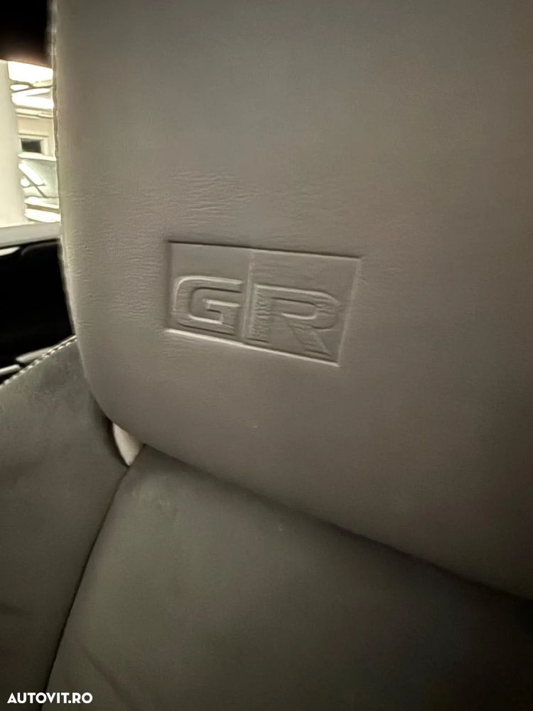 Toyota RAV4 - 19