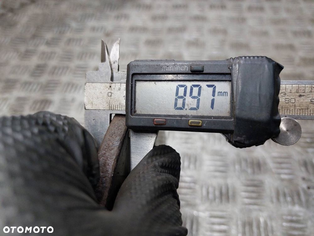 TARCZE HAMULCOWE TYŁ + KLOCKI + ZACISKI VOLKSWAGEN GOLF IV OCTAVIA I - 6