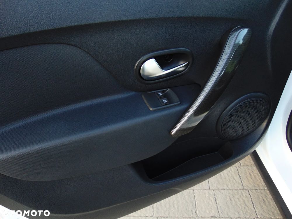 Dacia Sandero Stepway TCe 100 Prestige - 25