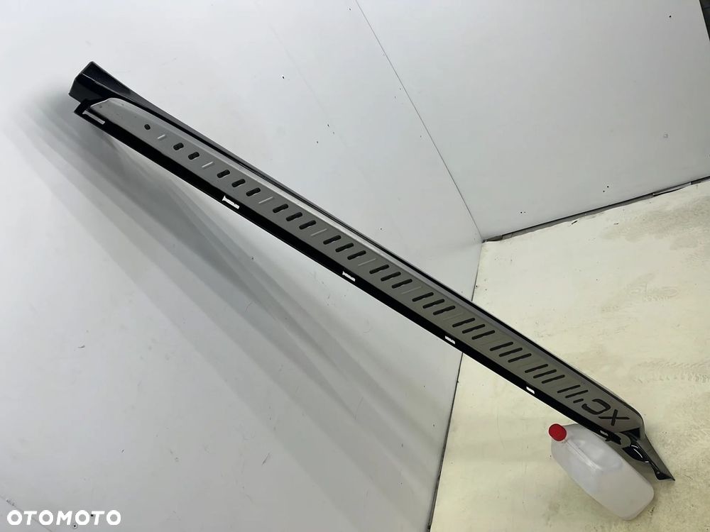 Nakładka progu Volvo XC60 I 08-17.r prawa listwa stopien próg prawy zewnętrzny pod drzwiami 31253572 - 2
