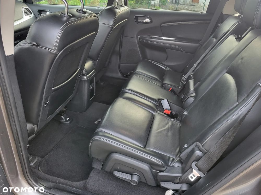 Fiat Freemont 2.0 Multijet Lounge - 12
