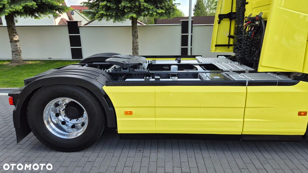 Volvo VOLVO///FH///500///2023/// GLOBETROTTER///XXL///FULL  LED///VIRTUAL COCPIT/// TABLET///KAMERA///WAGA/// KLIMATYZACJA POSTOJOWA/// ZABUDOWY MIĘDZYOSIOWE/// ALUFELGI///STAN BARDZO DOBRY - 18
