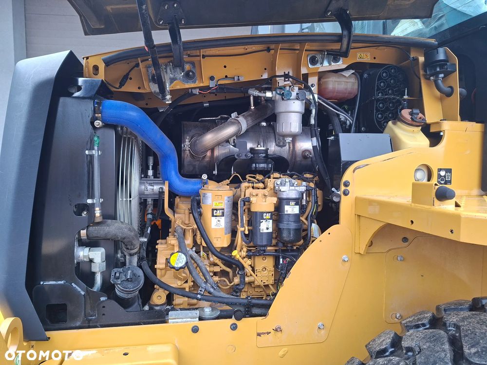 Caterpillar CAT 918 M - 22